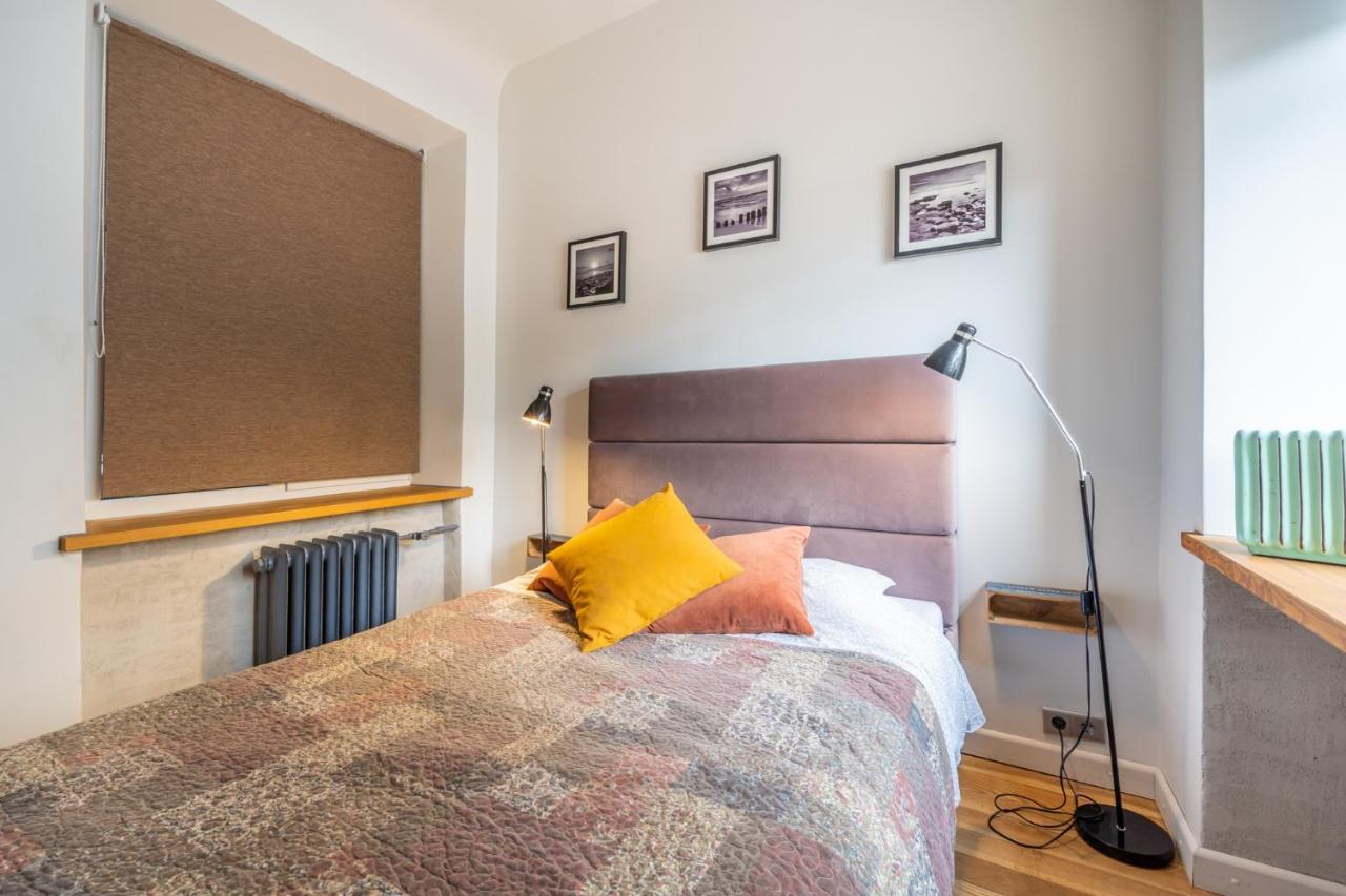 Baltic Design Apartments With Free Parking And Self Check In Riga