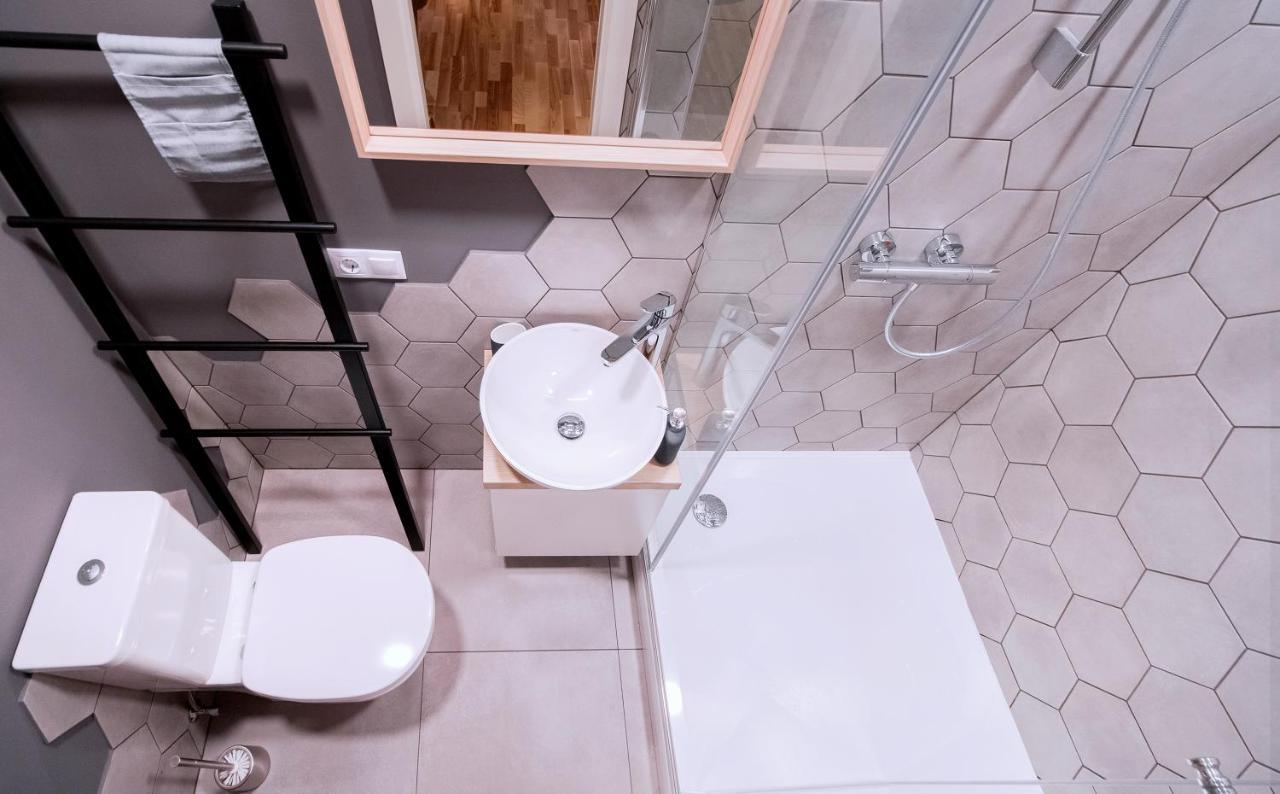Romantic And Spacious In Old Town *