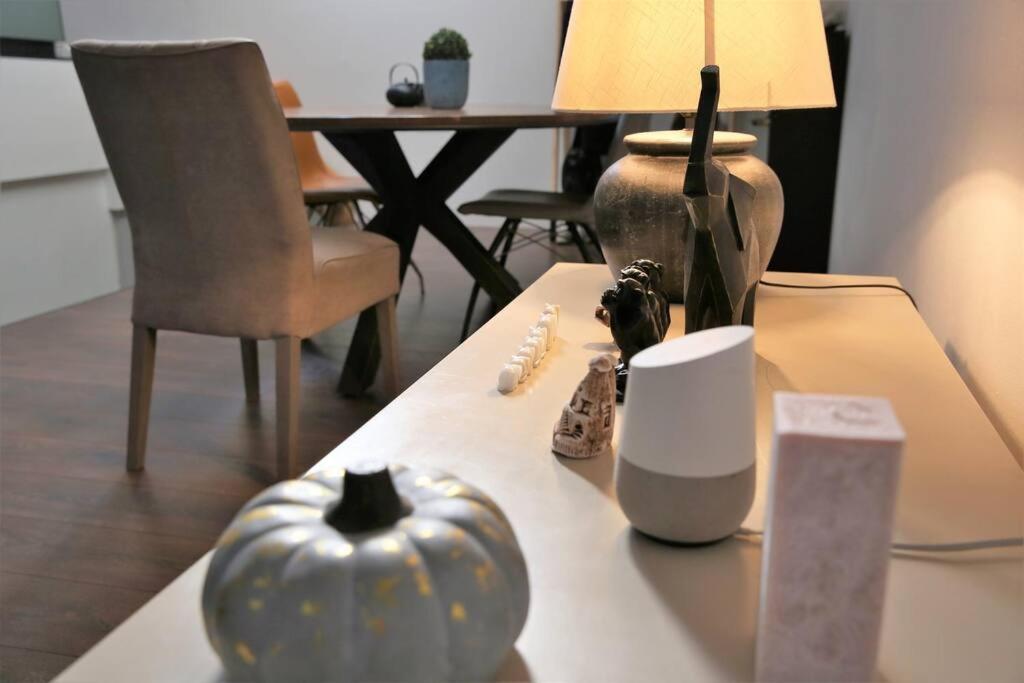 Appartement 3 Level In Old Town / *