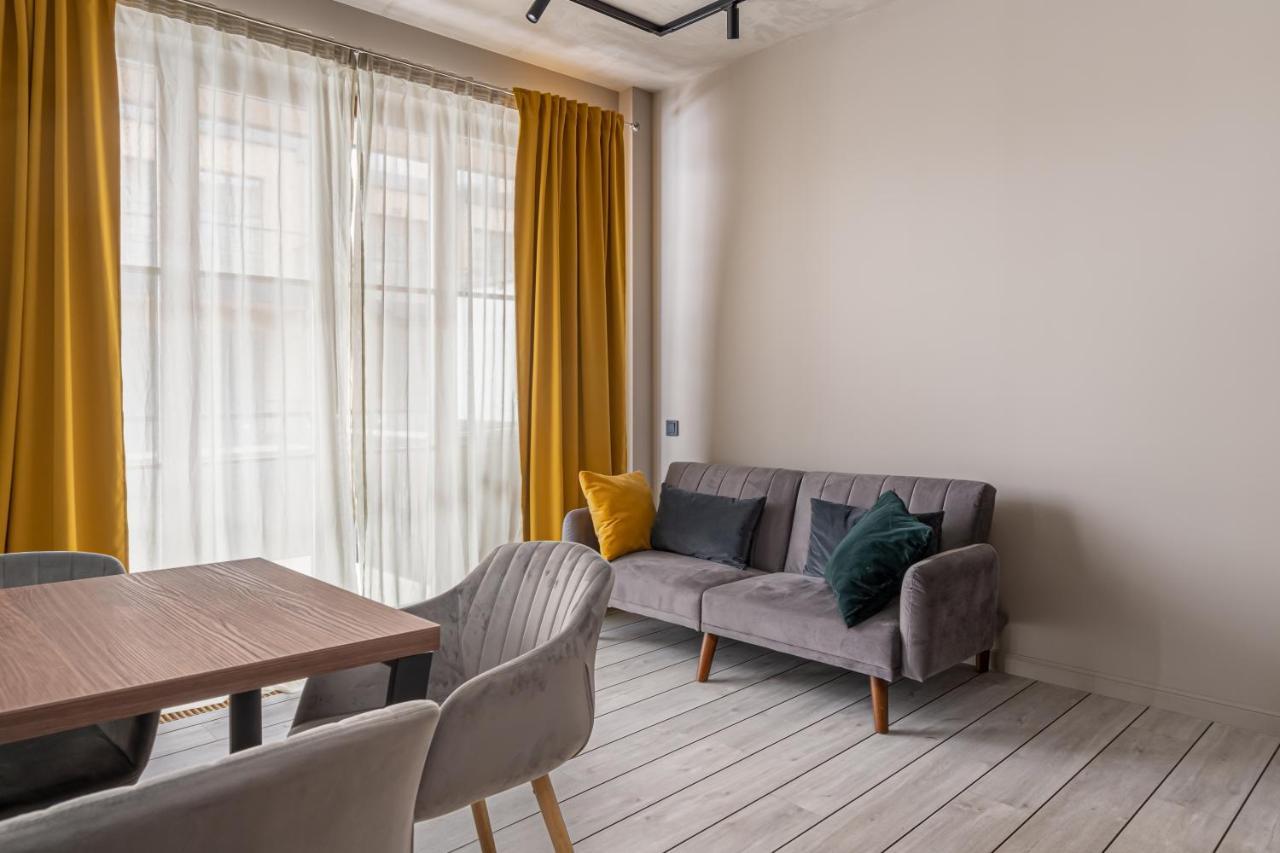 Lofts & Rosegold Luxury Stay In Elegant 1Br With Balcony In Riga Center Riga