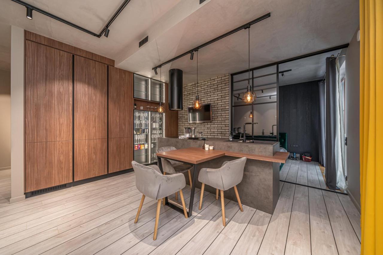 Apartment Lofts & Rosegold Luxury Stay In Elegant 1Br With Balcony In Riga Center *
