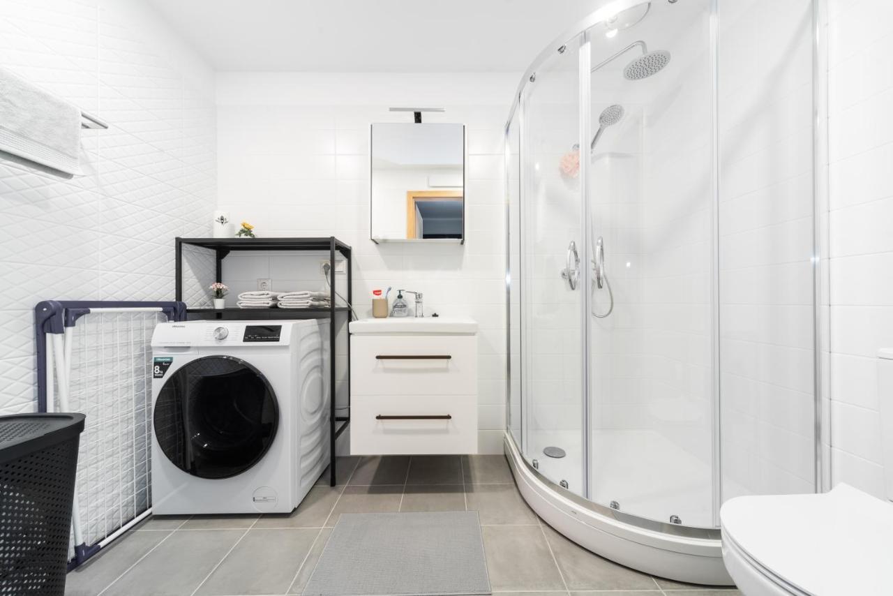 Appartement Cozy&chic - A Modern With A Garden Terrace Riga