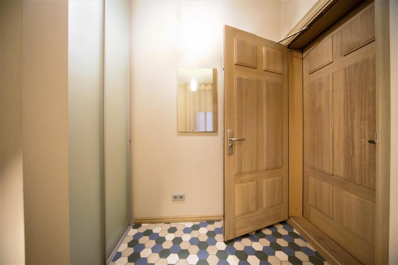 Korter Oldtown / New House + Elevator *
