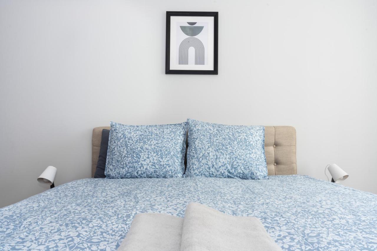 Cozy&chic - A Modern With A Garden Terrace Riga