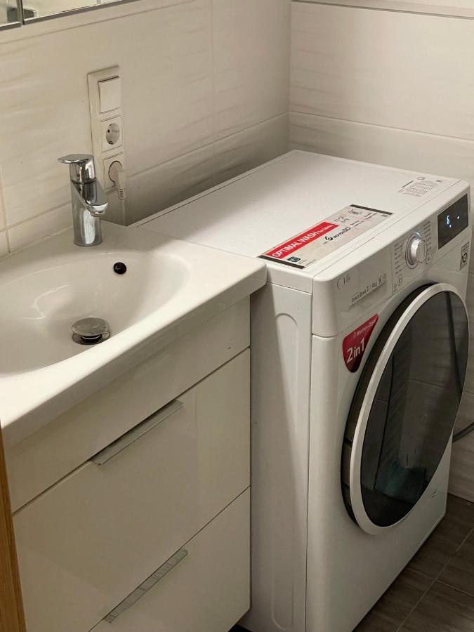 Modern Suitable For Longstays Apartment