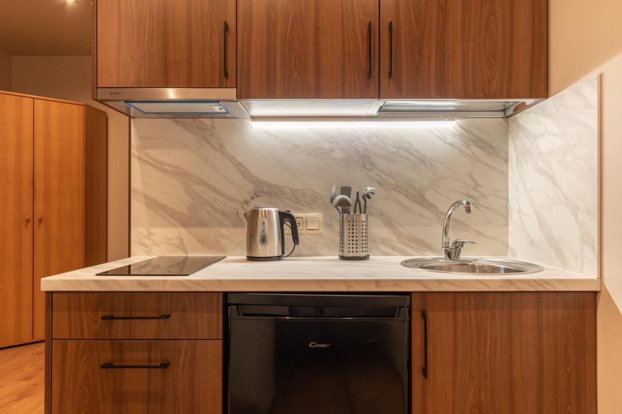Rvr Smart Apart 204 Apartment *
