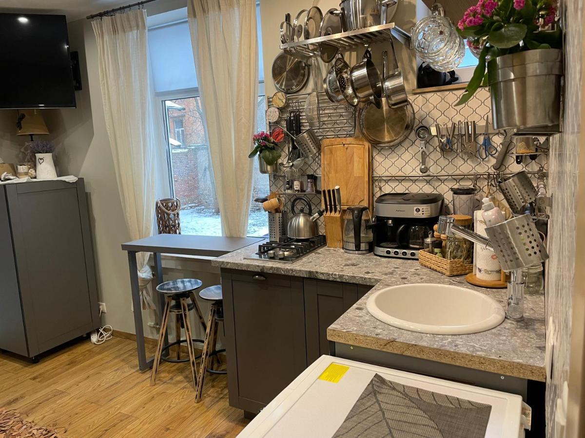 Apartamento Pristine 1br In Center W/ Patio And Parking *