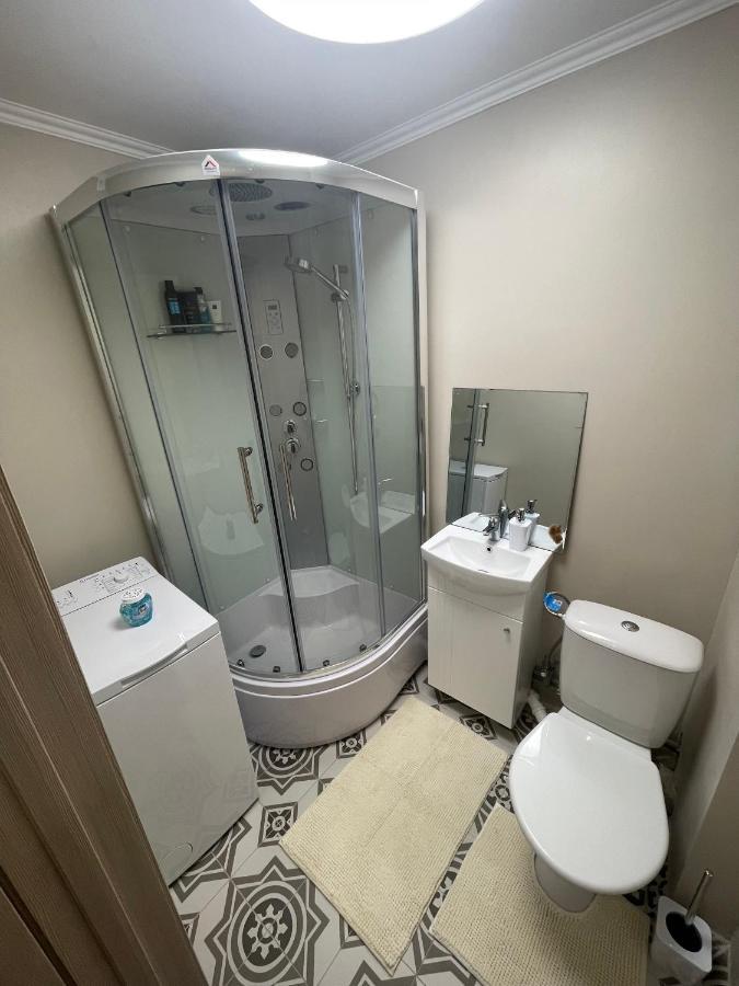 Apartment Moderns, Gaiss, Plass! A++ 3 Istabu Dzivoklis Riga