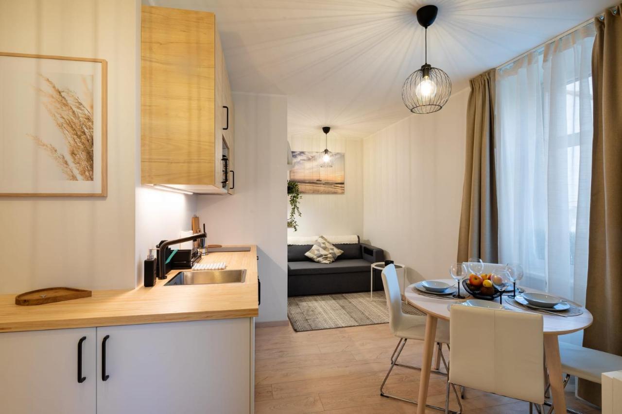 Old Cozy One Bedroom