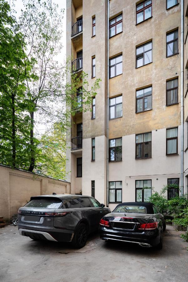 Brivibas House Design In City Center Riga