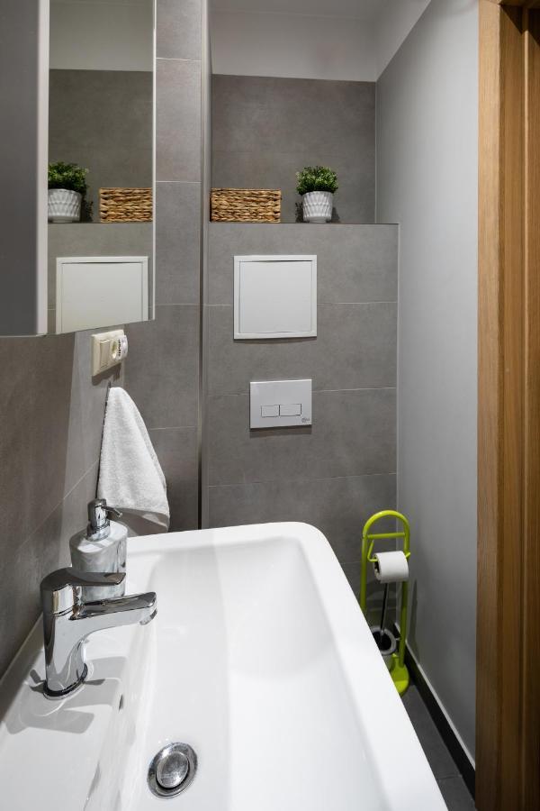 Apartment Leonardo Studio In City Center *