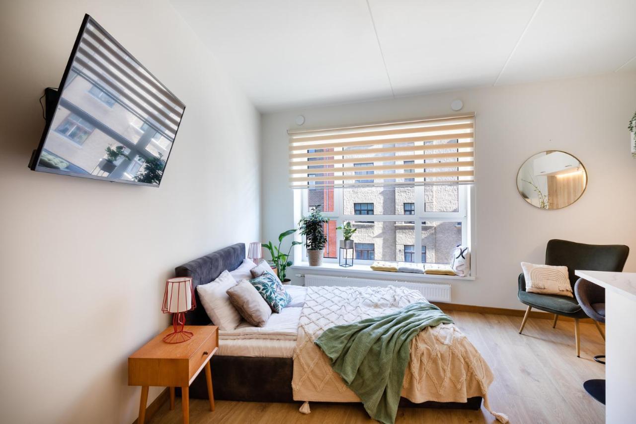 Leonardo Studio In City Center Apartment *