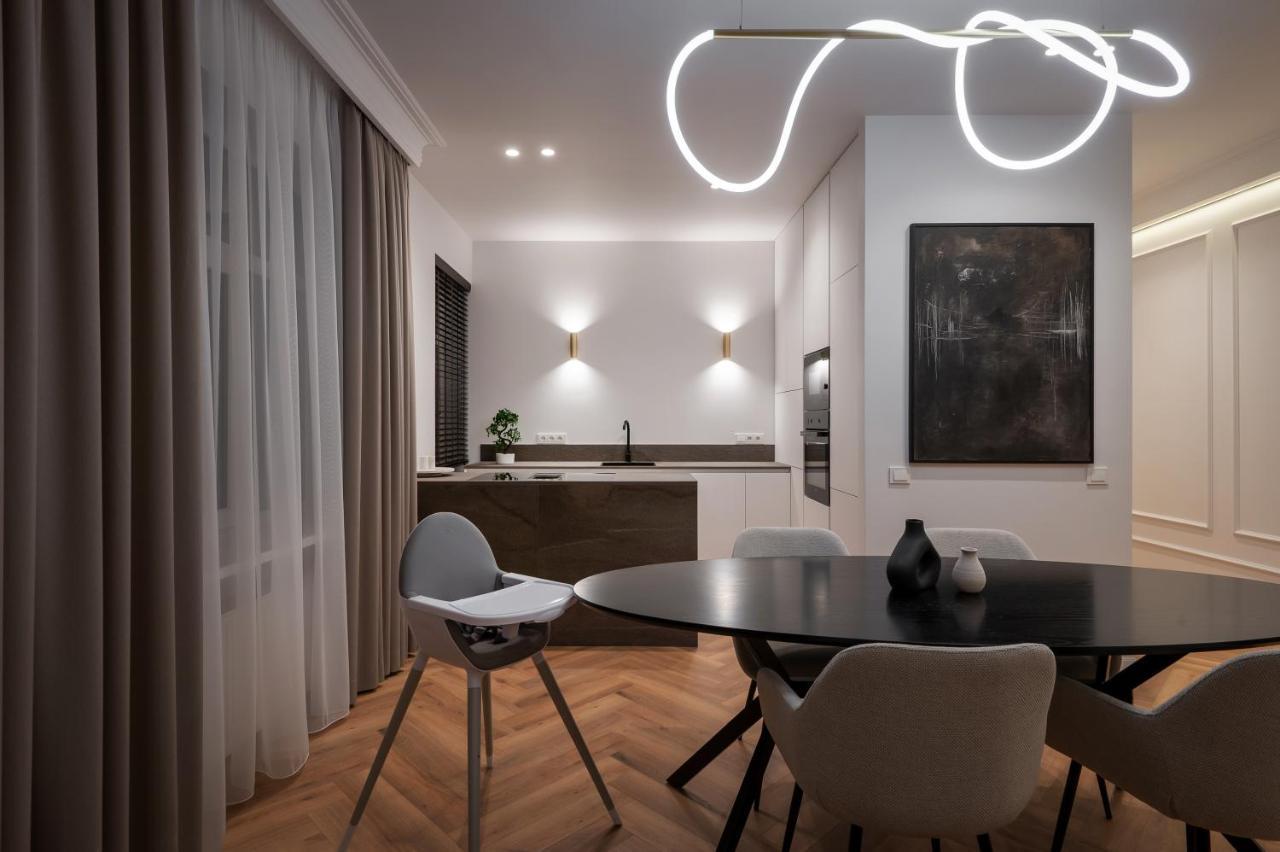 Cozy In The Quiet Center Of Apartment Riga
