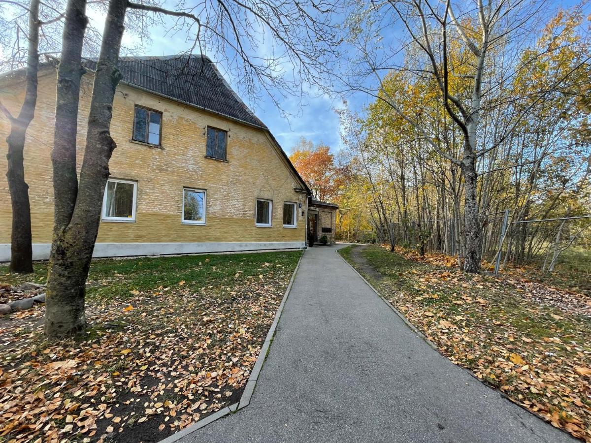Huoneisto Triada Near The Park And River Daugava *