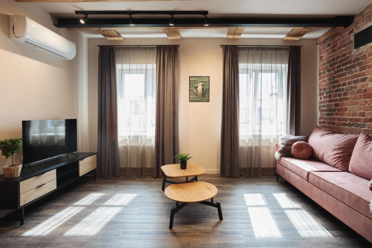 Colonel & Apartment Riga