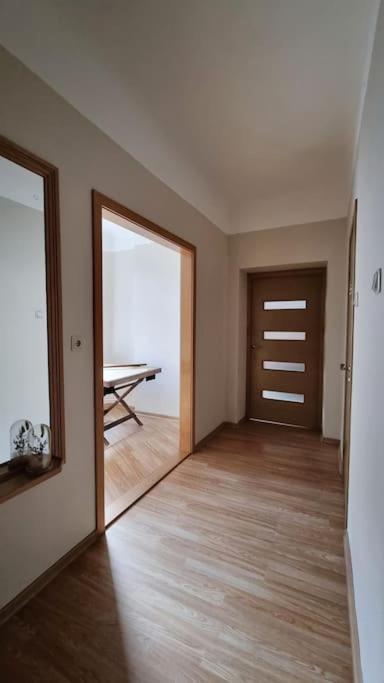 Sencu Apartamenti No.6 Huoneisto Riika
