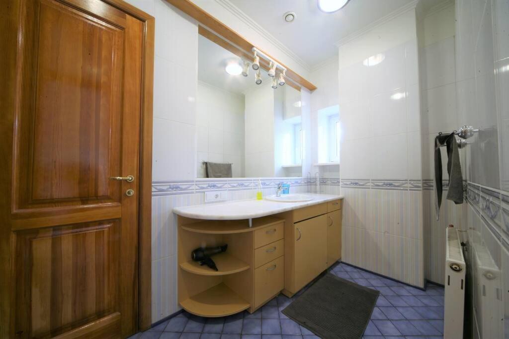 Old Town 2 Bedroom / Location Korter Riga
