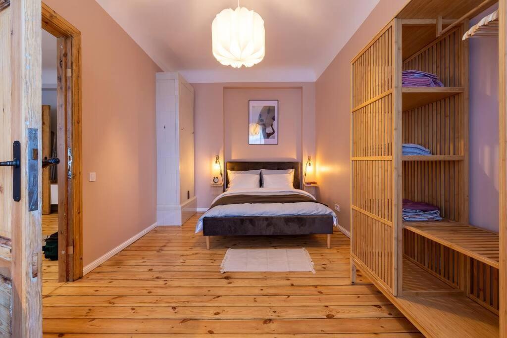 Apartment Design With Vintage Twist In Central