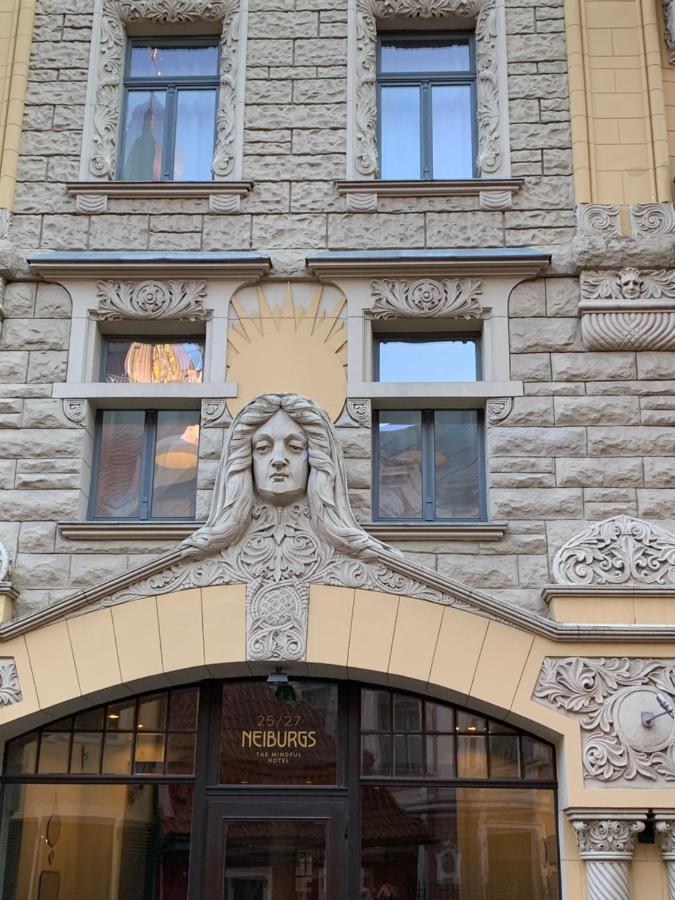 Apartment Old Town Next To Saint Peter's Church Riga