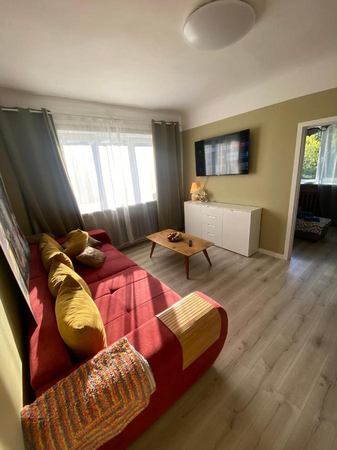 Quiet And Peaceful Close To The Center Apartment *