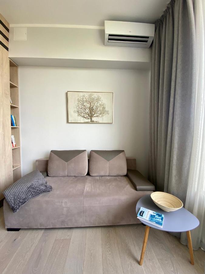 Apartment Valentine's