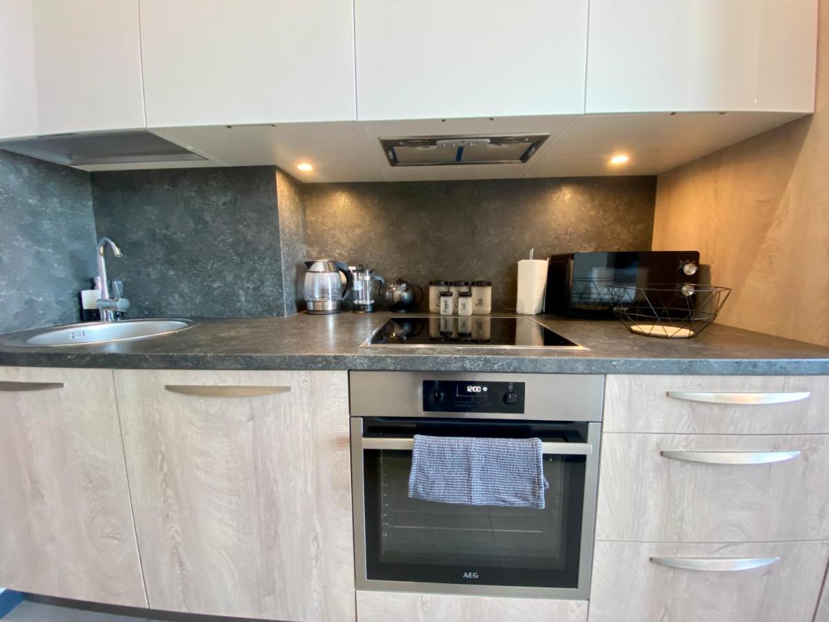 Valentine's Apartment