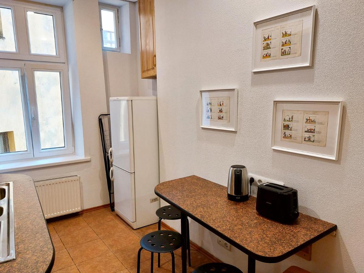 Dainas 2-room - Arena Apartment