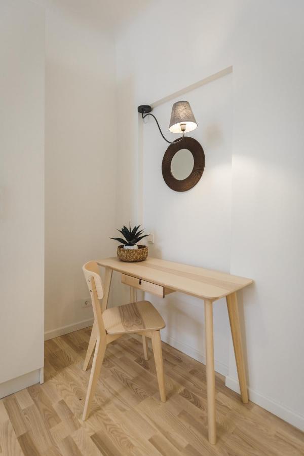 1212 With Free Parking Appartement Riga