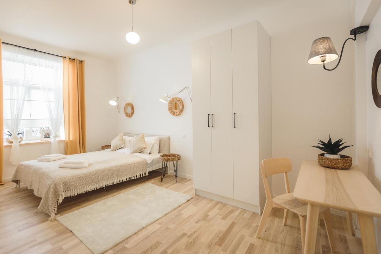 1212 With Free Parking Appartement Riga