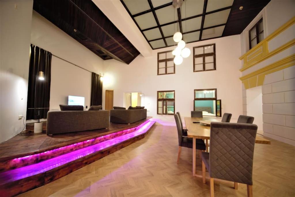 The Theatre / Old Town & Balcony Apartment Riga