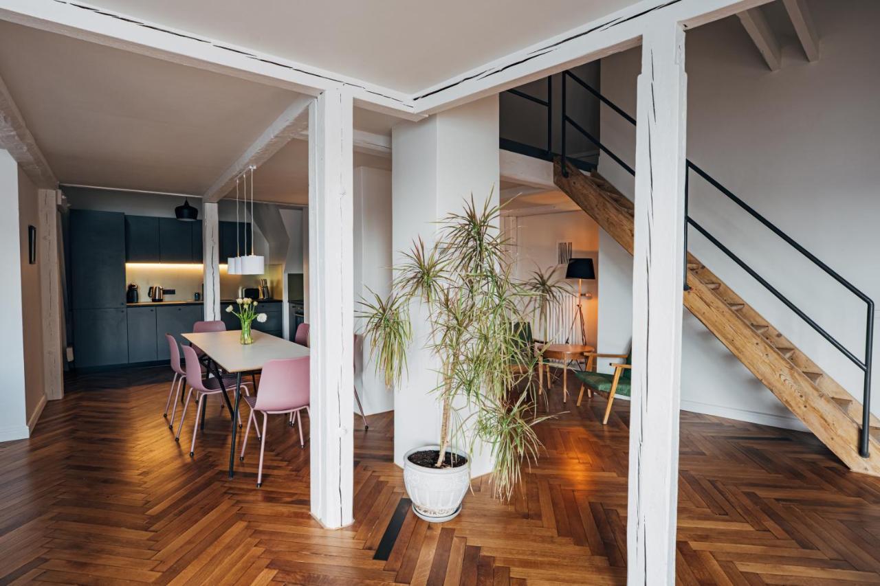 Constantine Apartment *