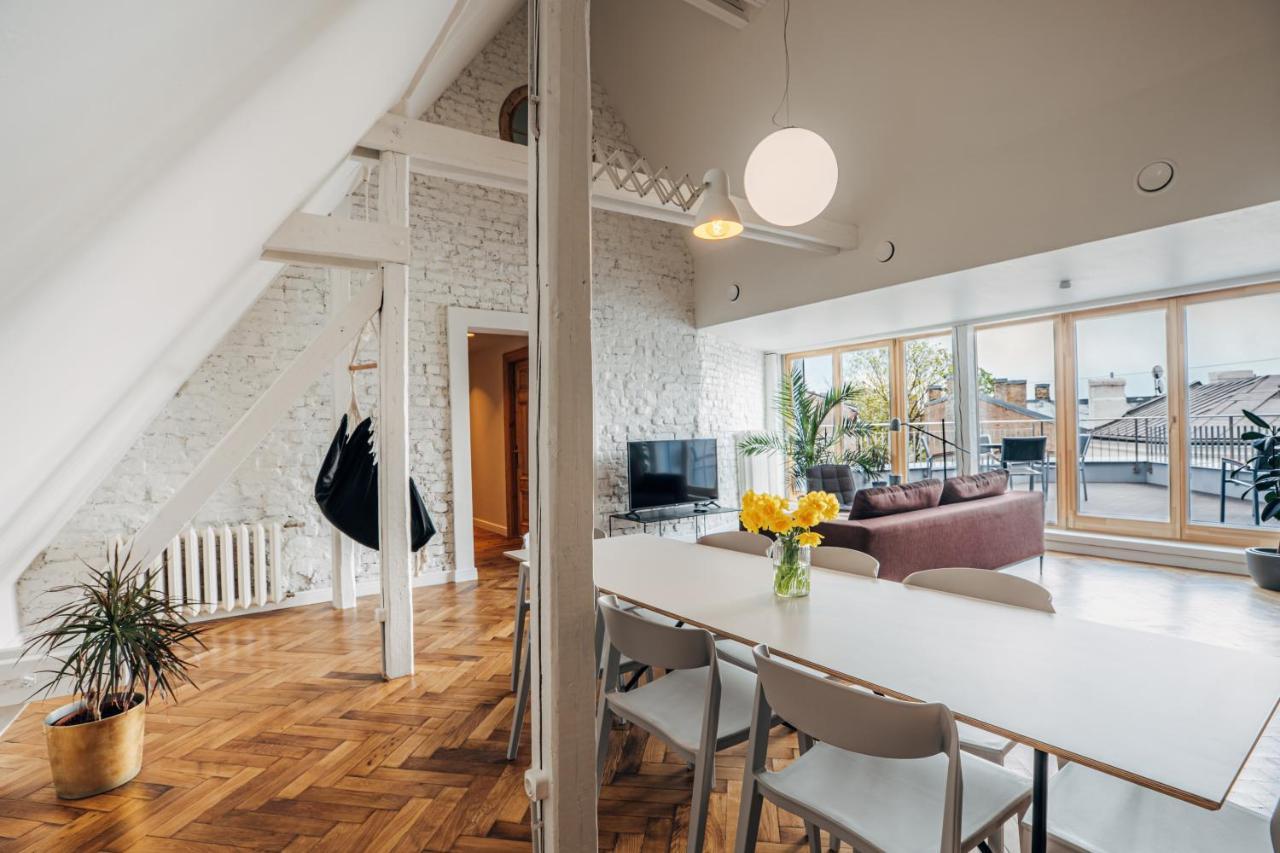 Constantine Apartment *