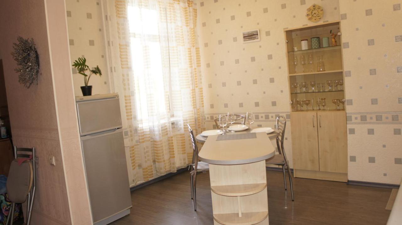 Cozy, Spacious Gertruda Self Chek In 20 Min To Old With Car 5 Min