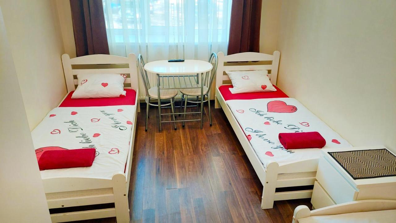 Hotel Happy