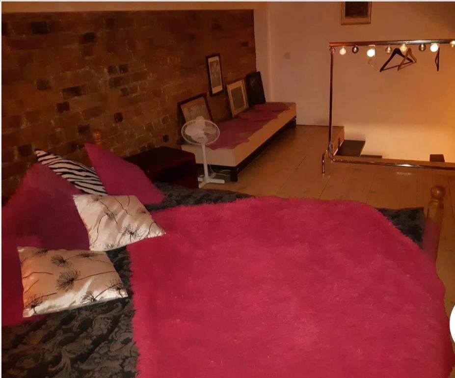 2 Story Studio Free Parking Included Riga