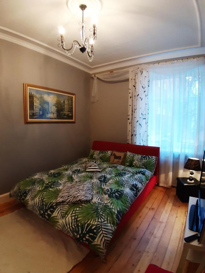 Eksporta 10, Lux Apartment