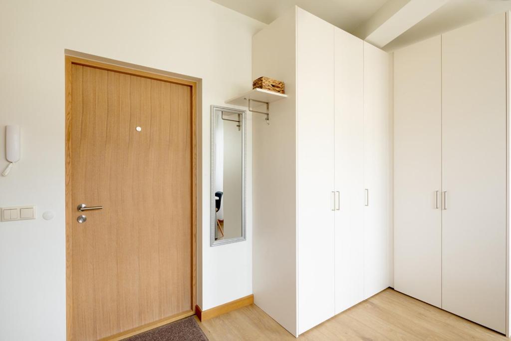 Apartment Leonardo Studio In City Center Riga