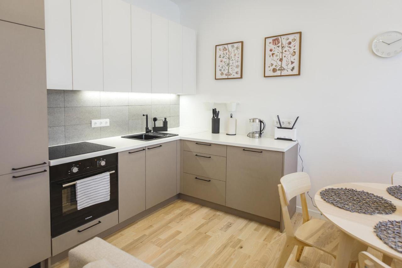 1212 With Free Parking Appartement *