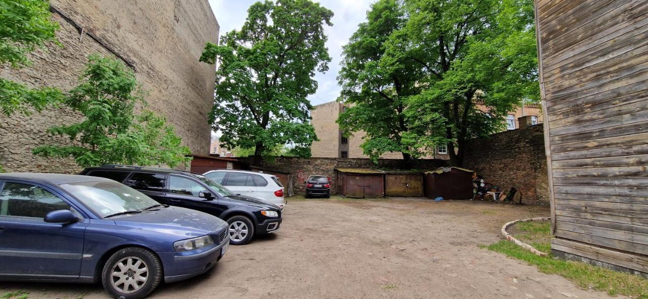 Apartment With Parking Place *