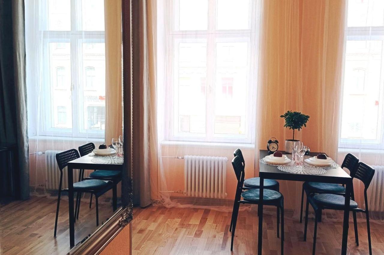 Centrally Located Apartment *