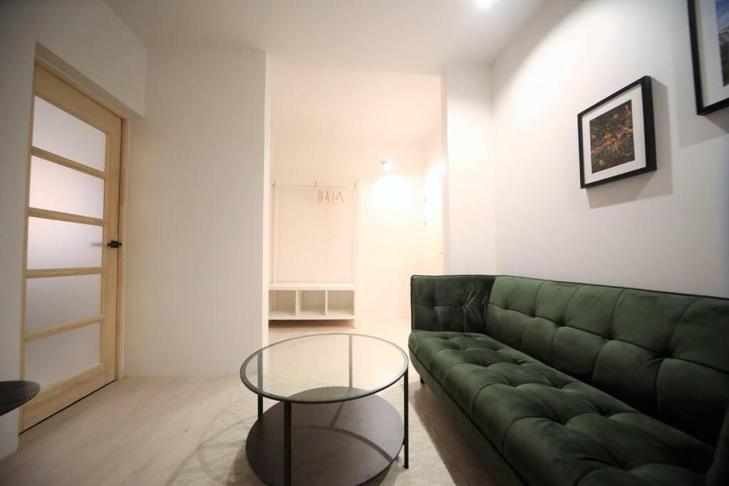 Butas Lovely Two Bedroom In The Old Town