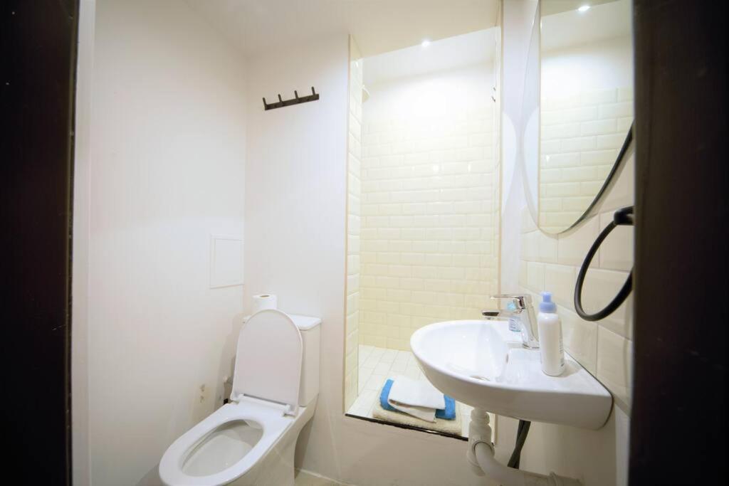 3 Bedrooms Oldtown With Balcony Quiet Area * Riga