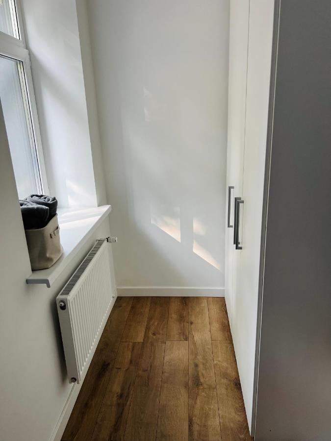 Apartment The Right Coast With Free Private Parking Riga