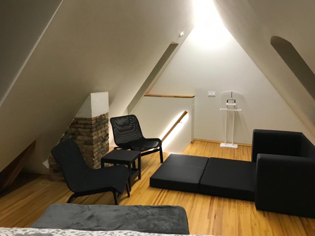 Doma Square Penthouse, In The Heart Of Old Town Apartment Riga