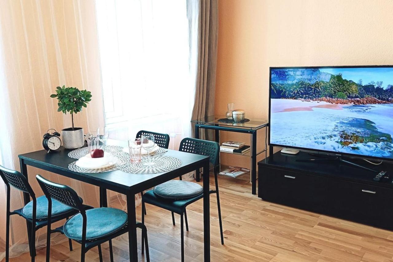 Apartment Centrally Located *