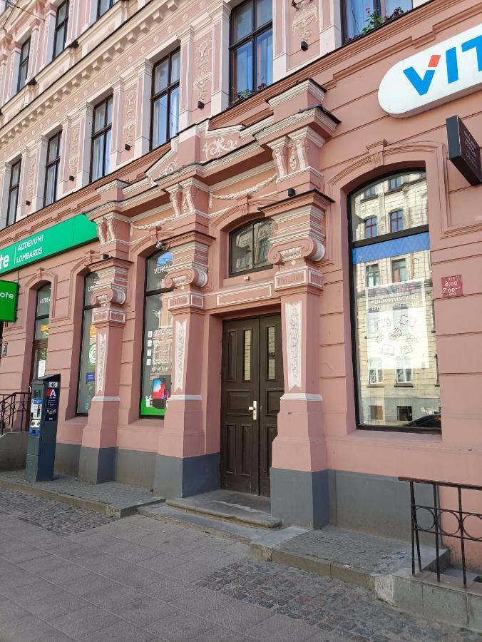 Apartment Centrally Located Riga