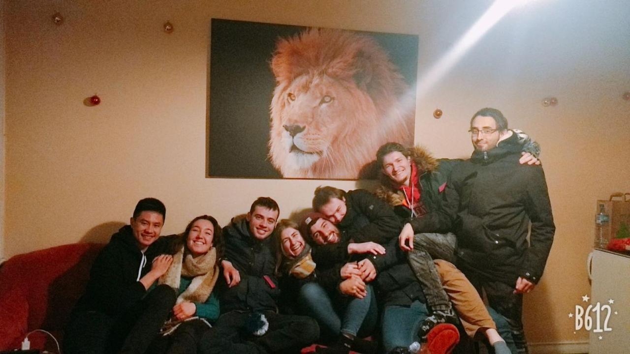 Escobars Backpackers