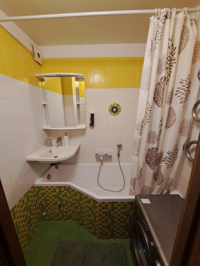 Tilts App Apartment