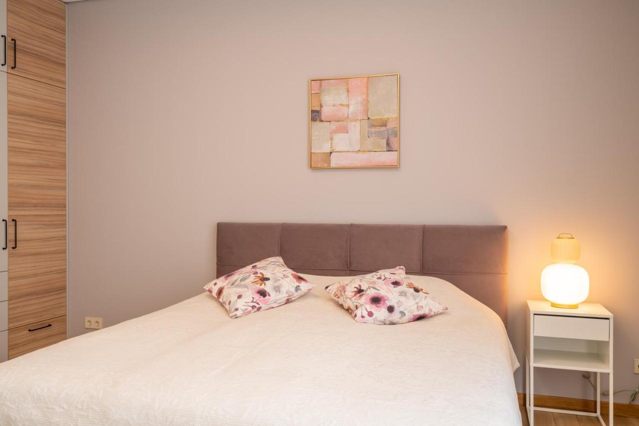 Easyrooms Dzirnavu * Riga