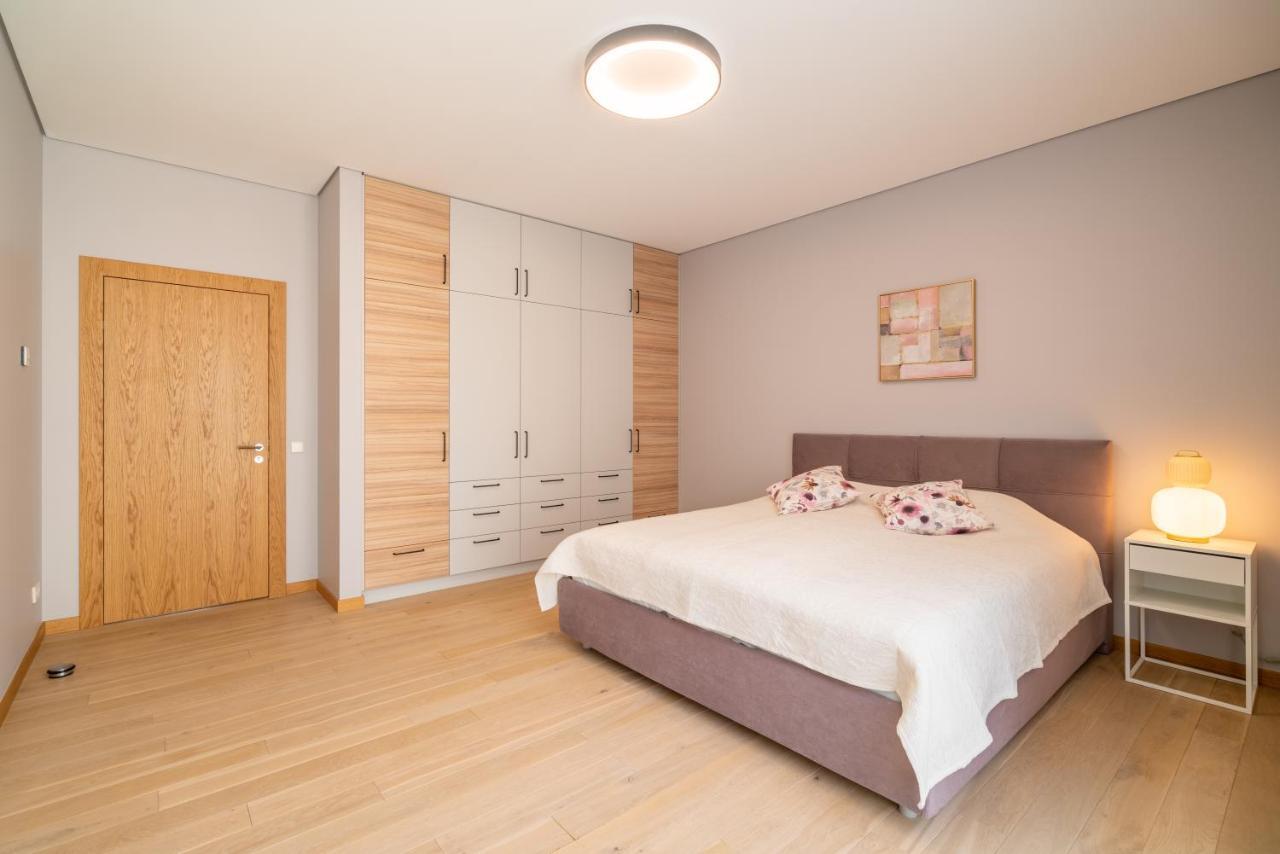 Apartment Easyrooms Dzirnavu Riga